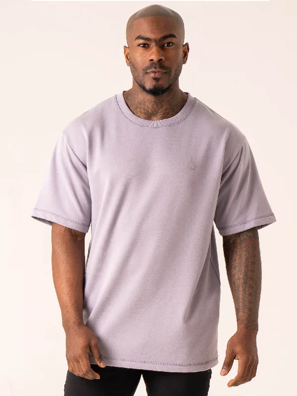 Throwback Oversized Fleece T-Shirt - Lavender