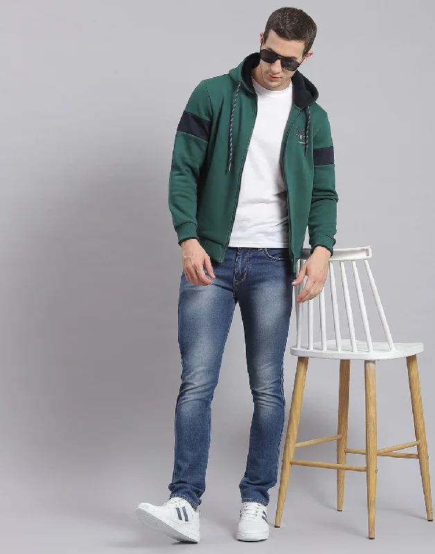 Men Green Solid Hooded Full Sleeve Sweatshirt