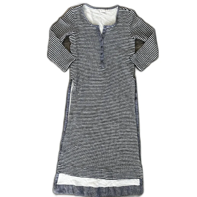 Tunic 3/4 Sleeve By Postmark In Striped Pattern, Size: S