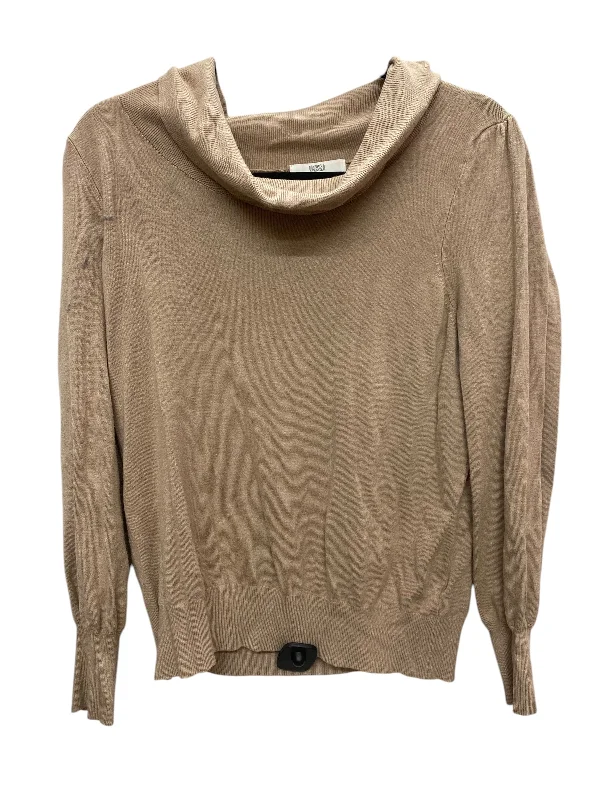 Top Long Sleeve By Clothes Mentor In Beige, Size: 1x