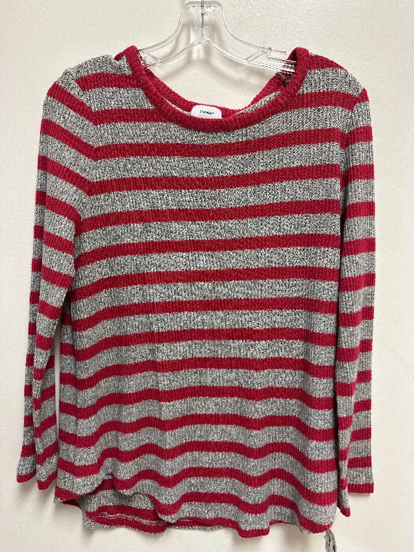 Top Long Sleeve By Old Navy In Grey & Red, Size: Xl