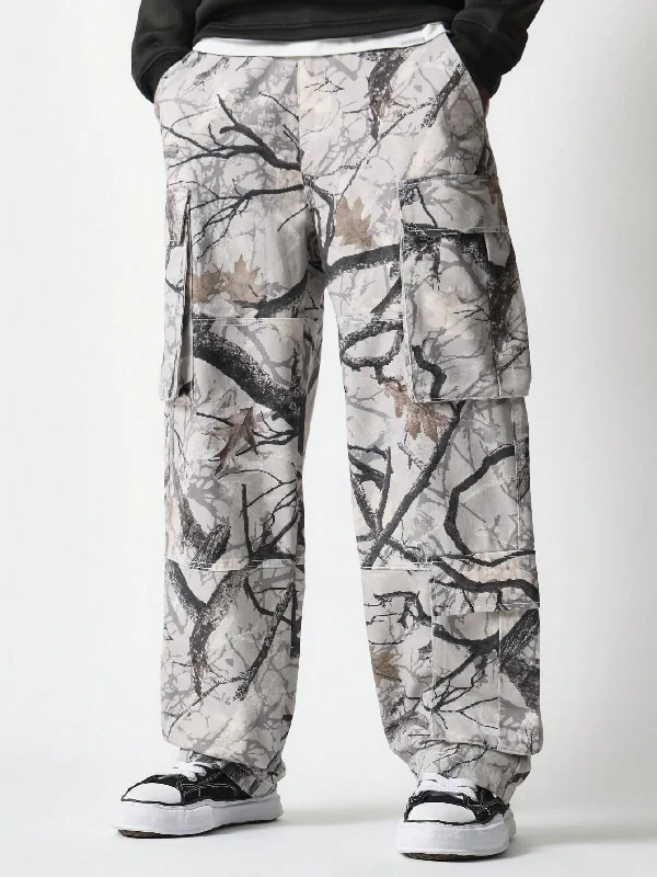 Skater Fit Multi Pocket Cargo Printed Pant