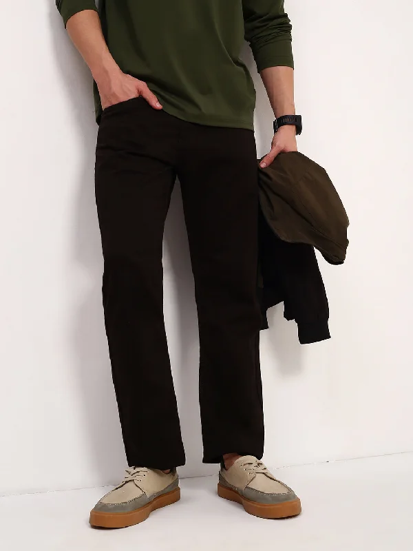 Men Brown Solid Straight Fit Jeans