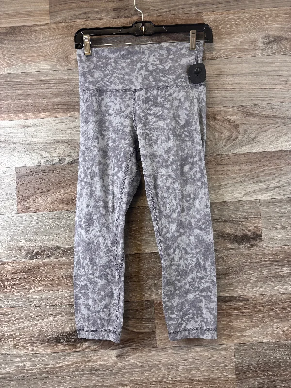 Athletic Leggings Capris By Lululemon In Grey, Size: S