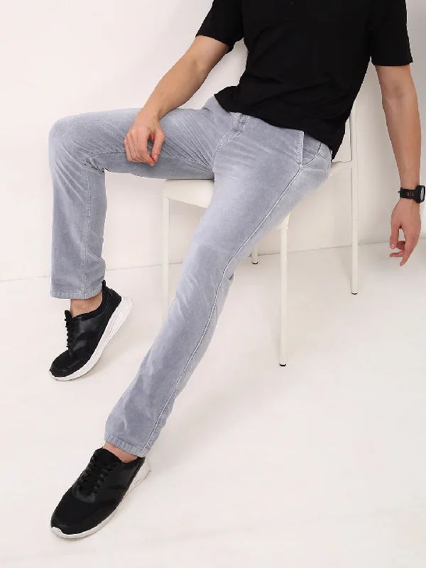 Men Grey Solid Straight Fit Jeans