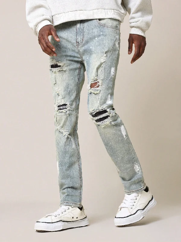 Skinny Fit Distressed Jean